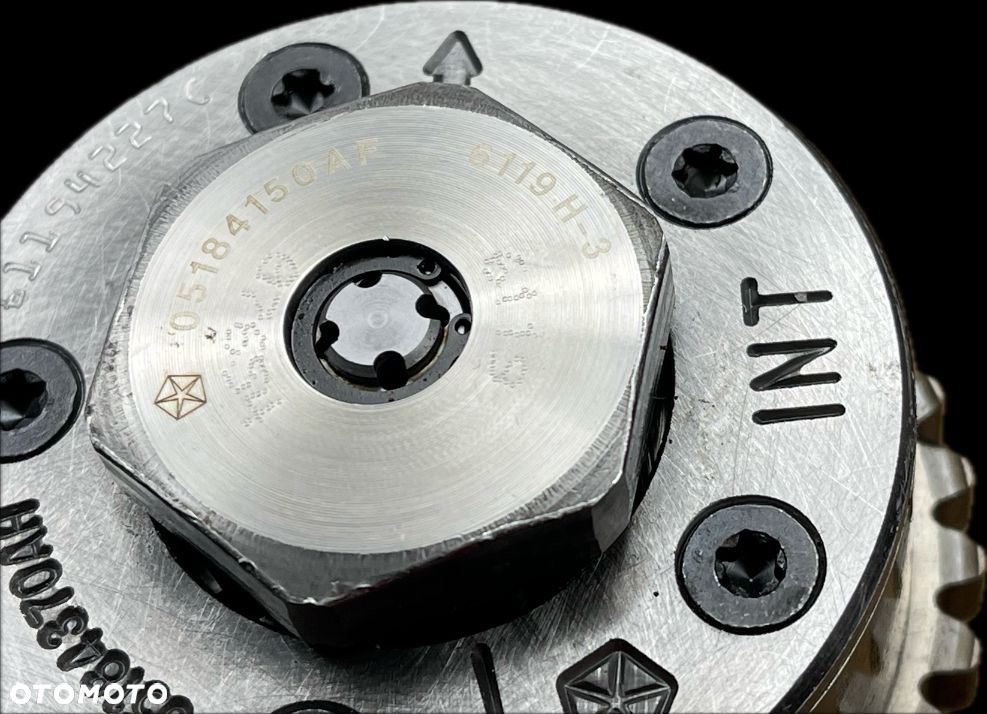 DODGE CHARGER CHALLENGER 2015 - 3.6 WAŁEK WARIATOR SSĄCY KOŁO 05184370AM - 9