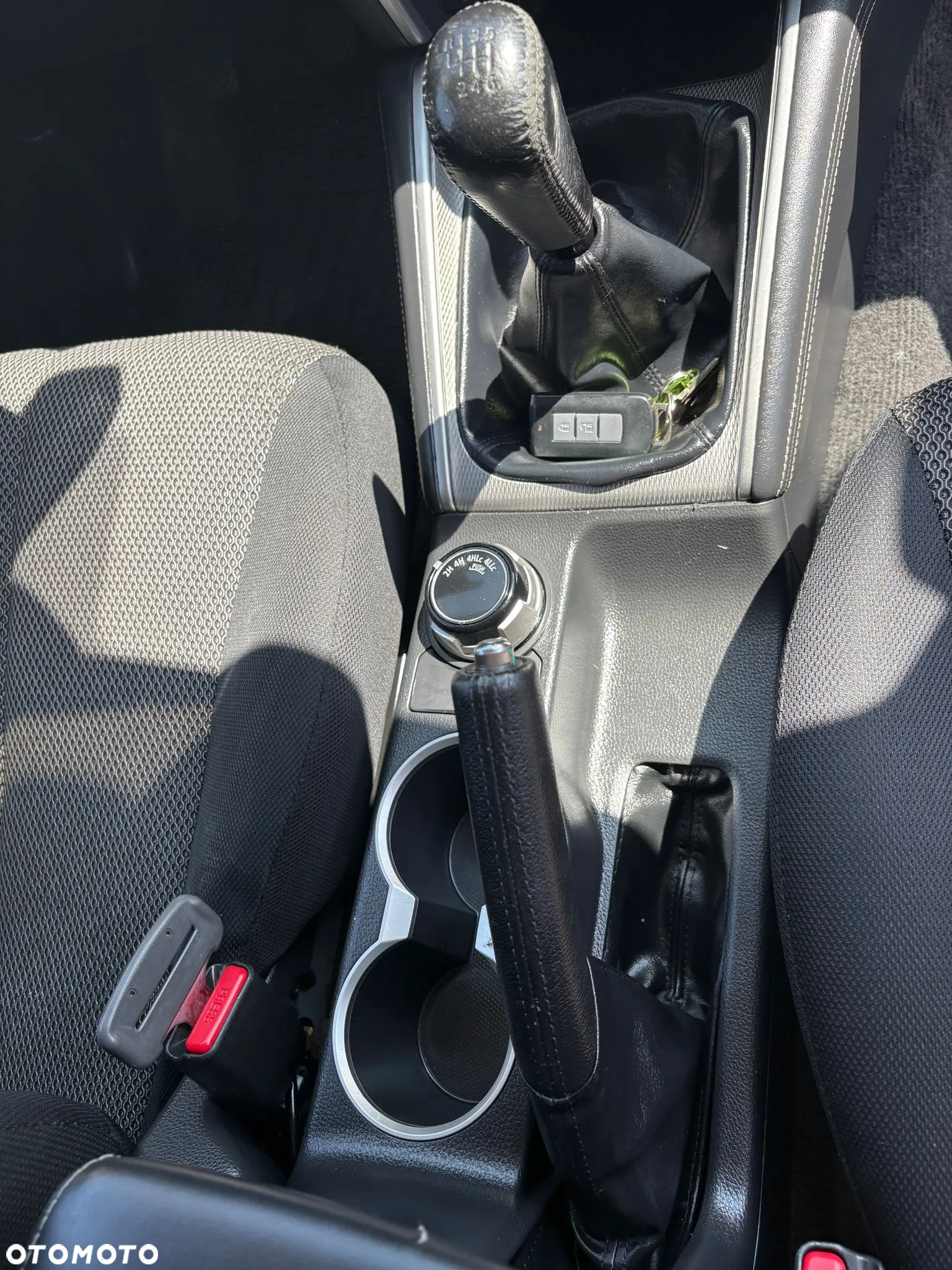 Mitsubishi L200 - 26