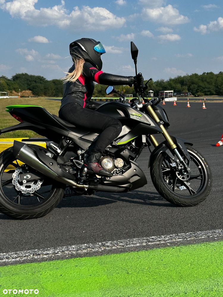 QJMOTOR SRK 125S - 3