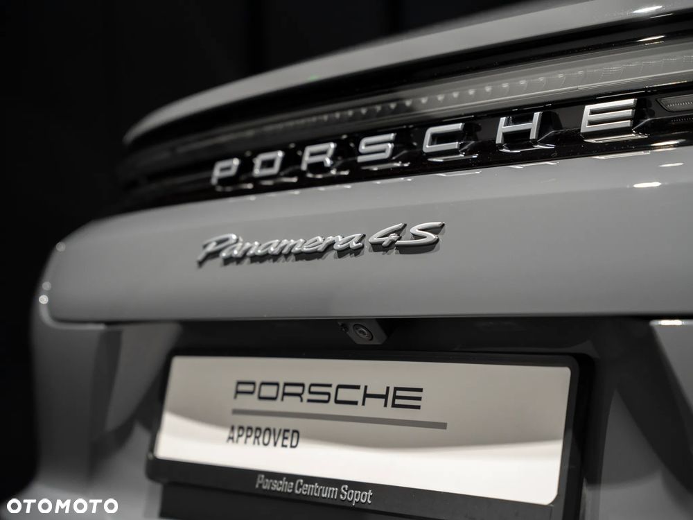 Porsche Panamera 4S E-Hybrid - 17