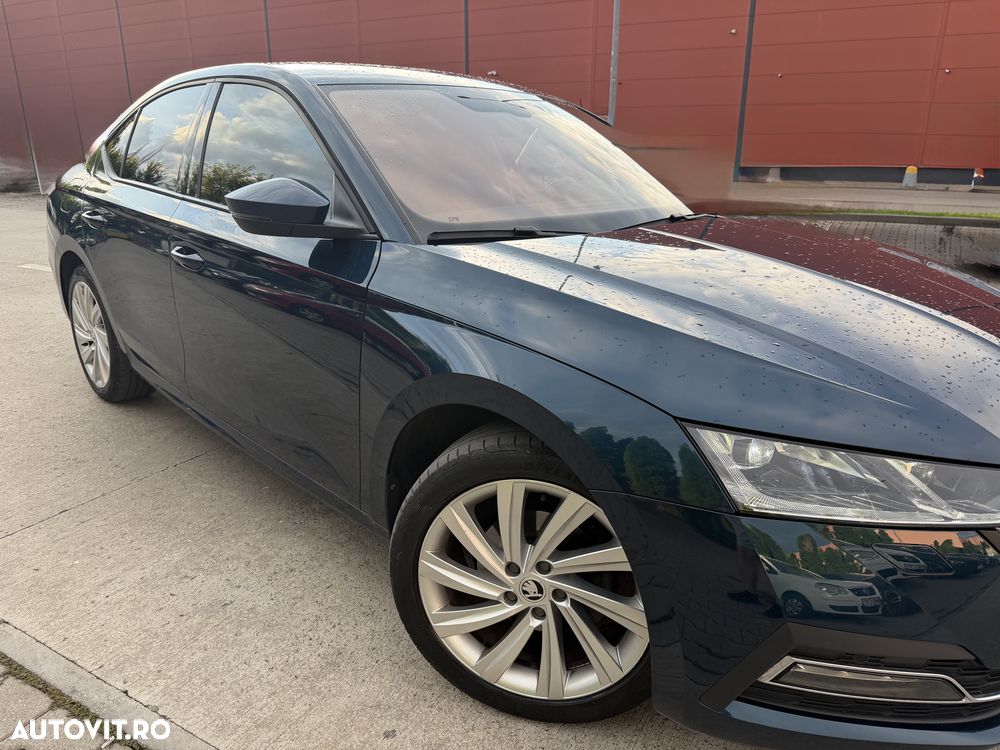 Skoda Octavia 2.0 TDI DSG Style - 4