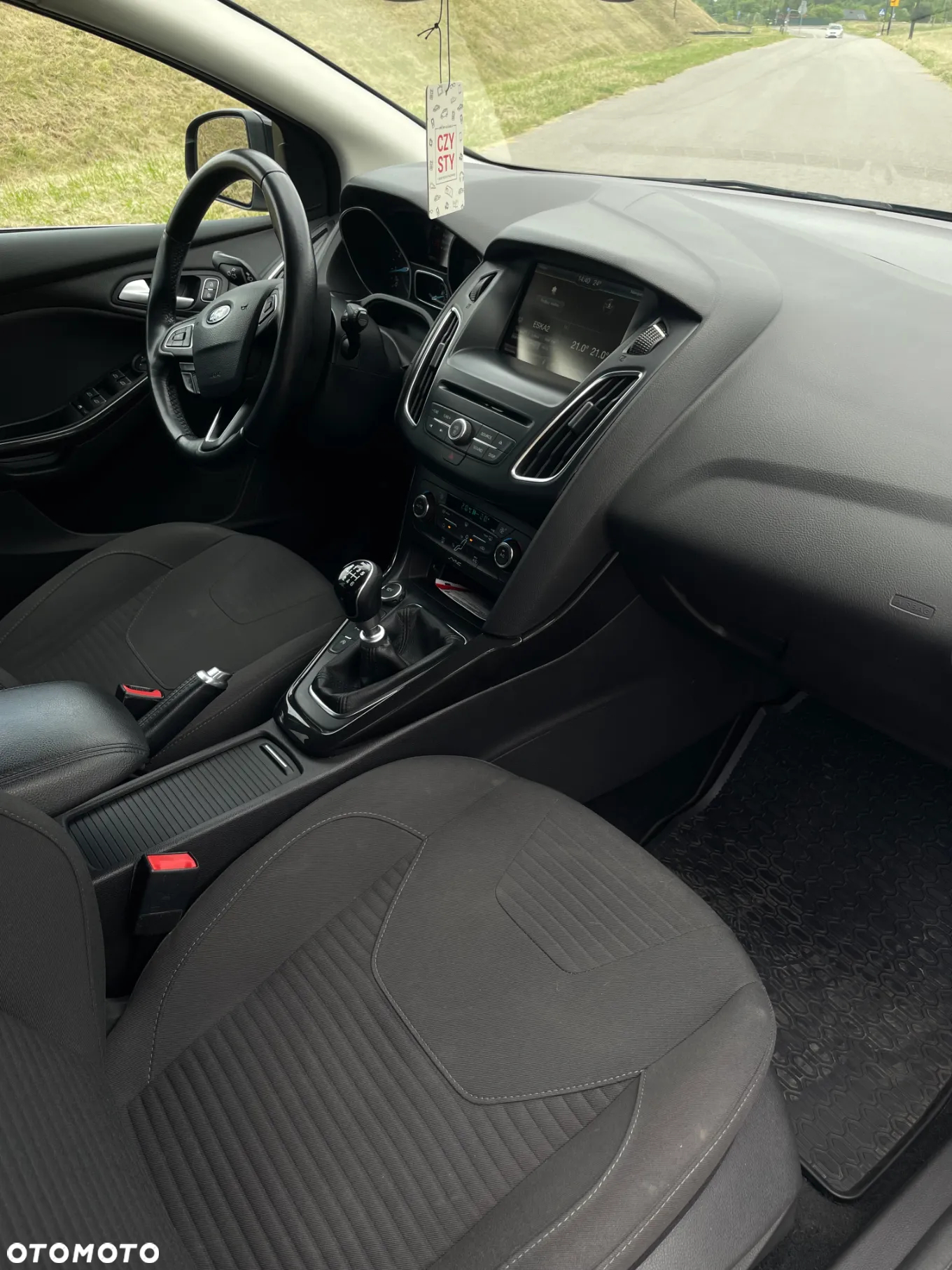 Ford Focus 1.5 EcoBoost Titanium ASS - 10