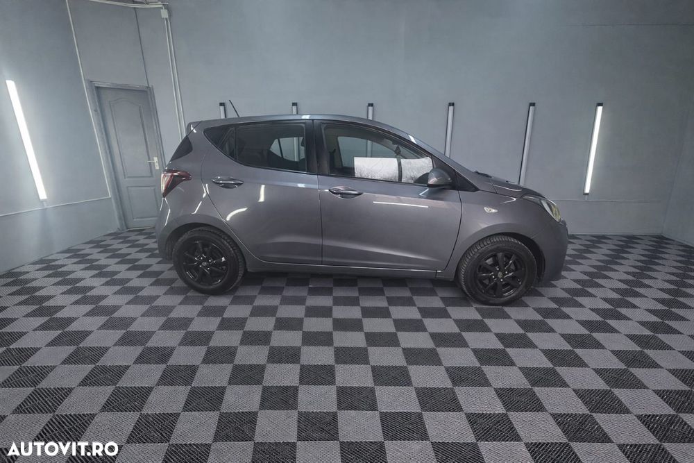 Hyundai i10 1.0 5DR Comfort+ - 10