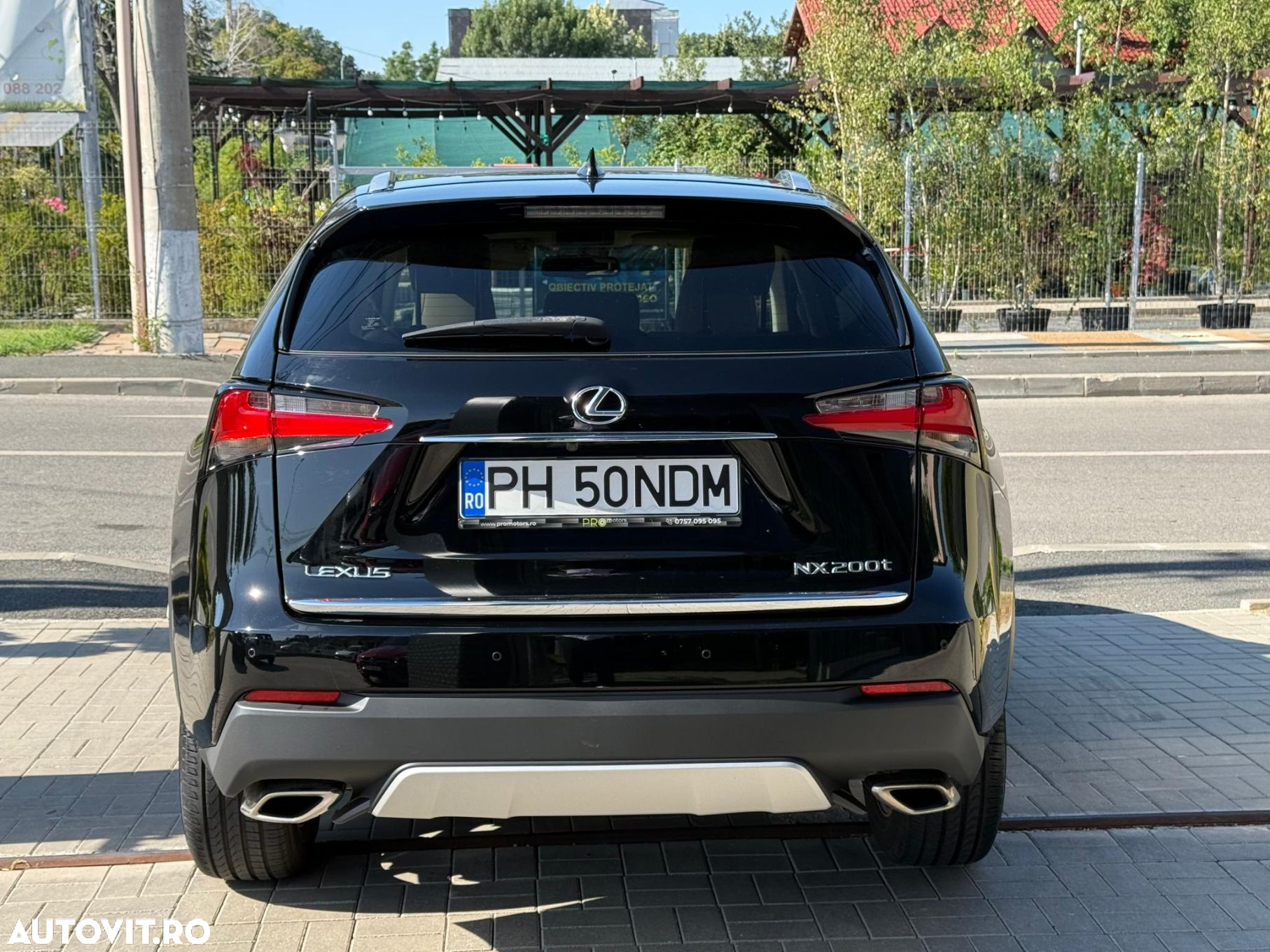 Lexus Seria NX - 11
