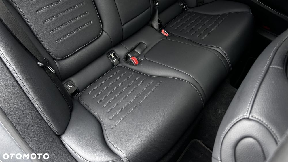 Mercedes-Benz Klasa C - 29