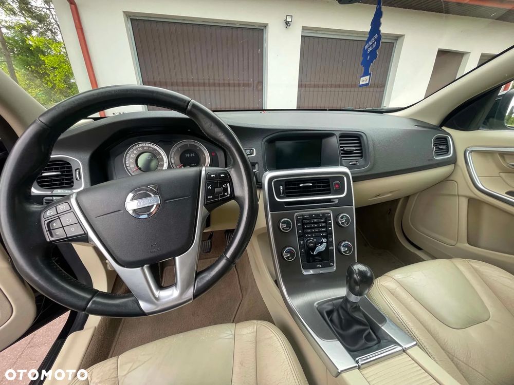 Volvo S60 D2 - 5