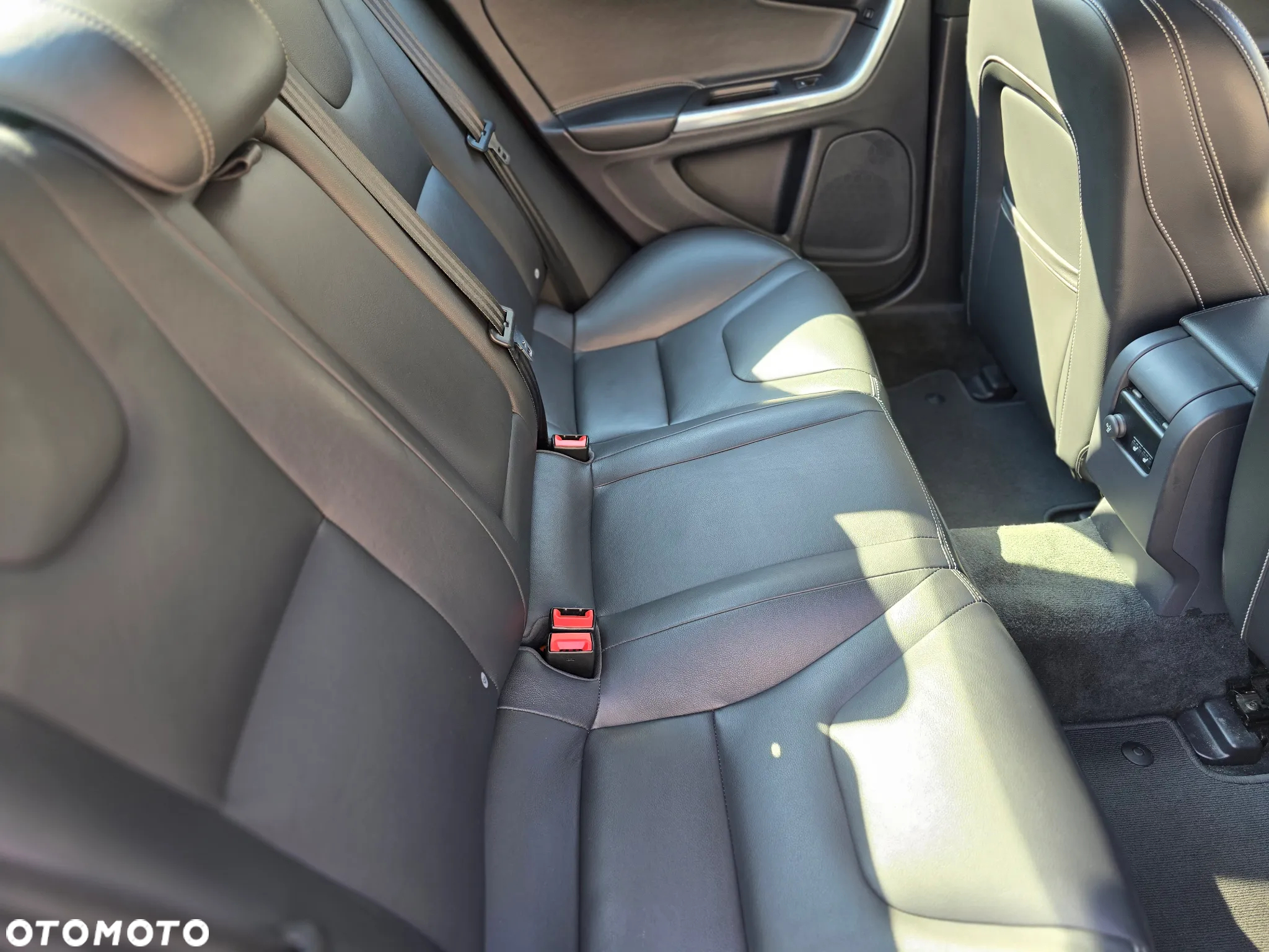 Volvo S60 - 28