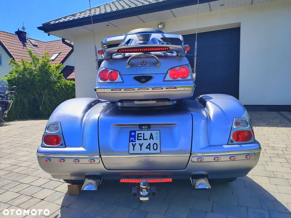 Honda GL - 9