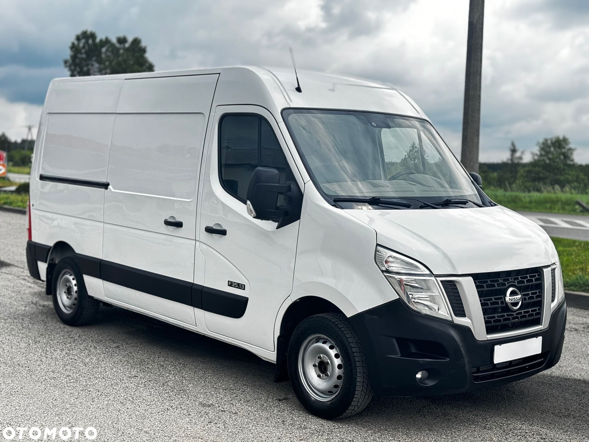 Nissan NV 400 - 2
