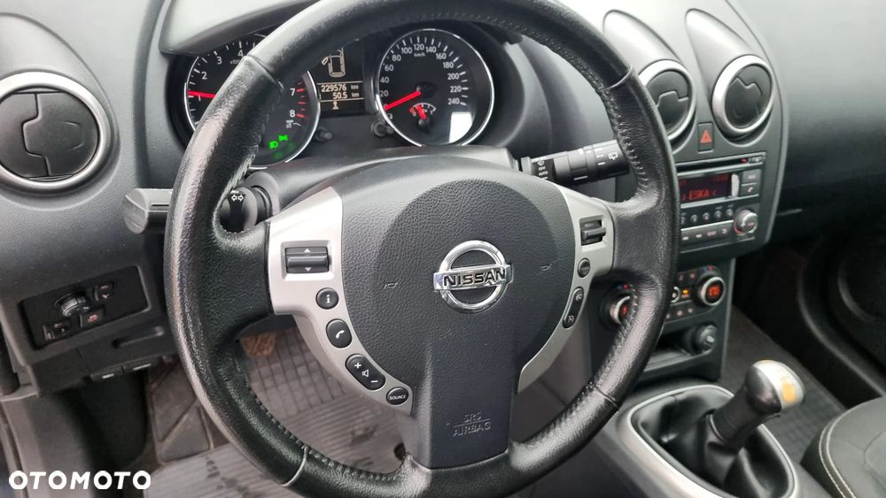 Nissan Qashqai 1.6 acenta - 21