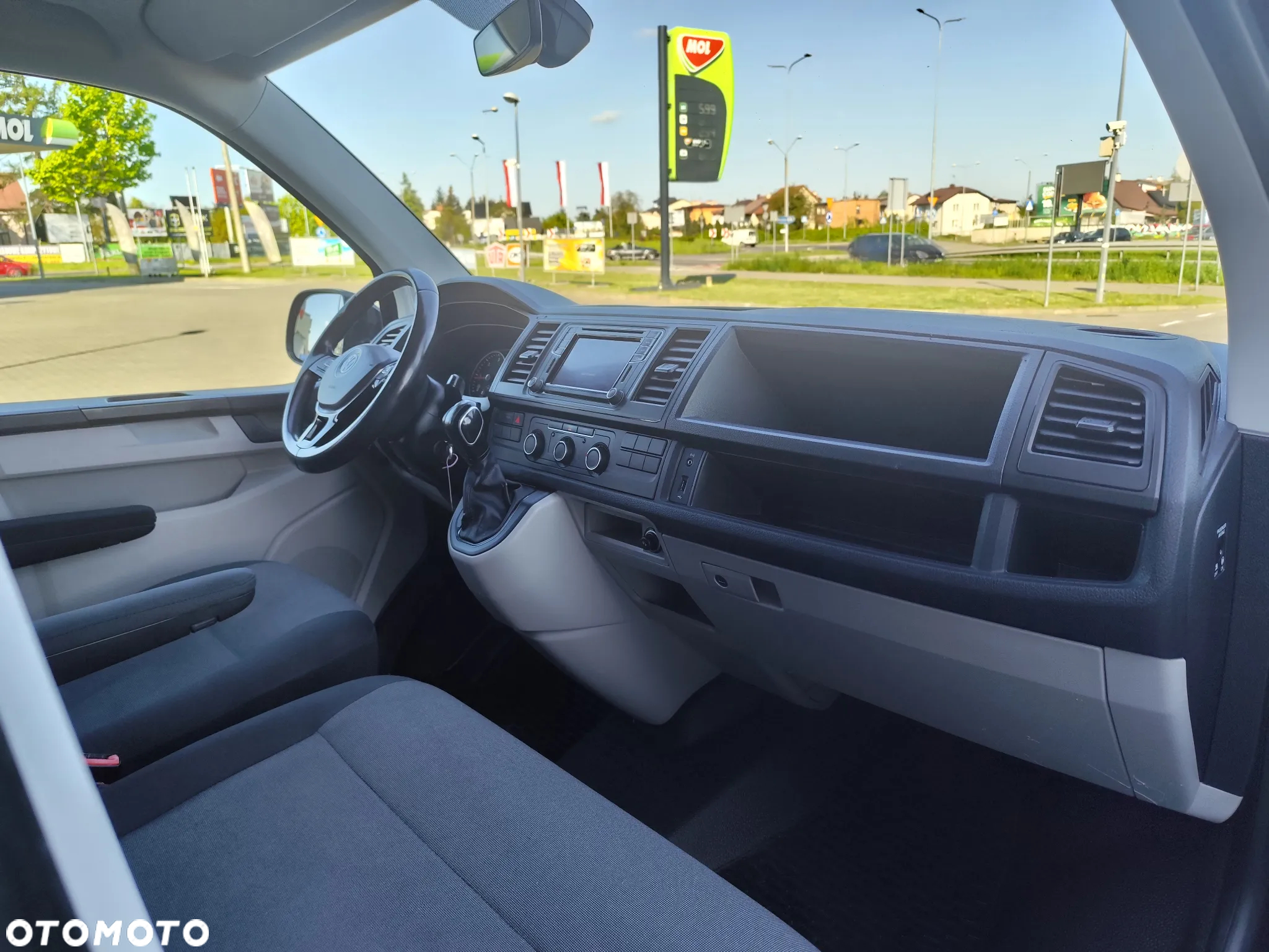 Volkswagen Transporter T6 - 37