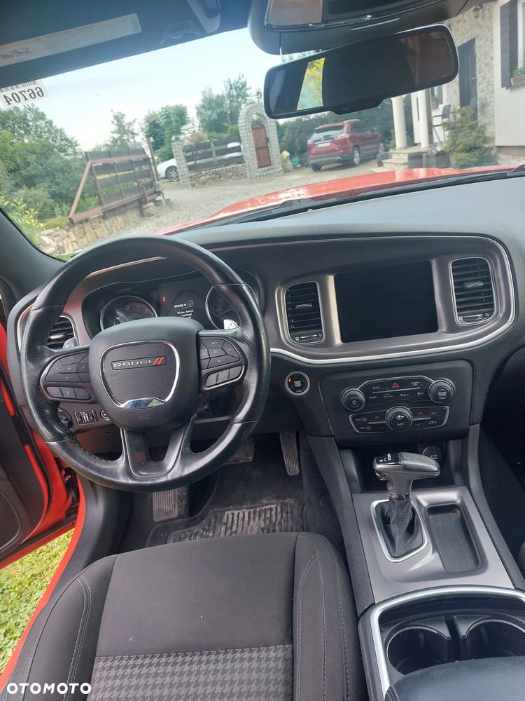 Dodge Charger 3.6 GT - 10