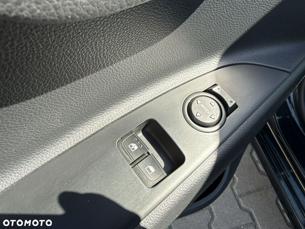 Kia Rio 1.2 M - 17