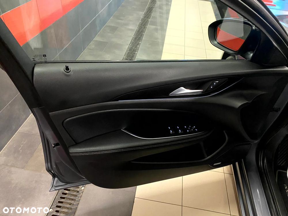 Opel Insignia 2.0 Direct InjectionTurbo Business Edition - 15