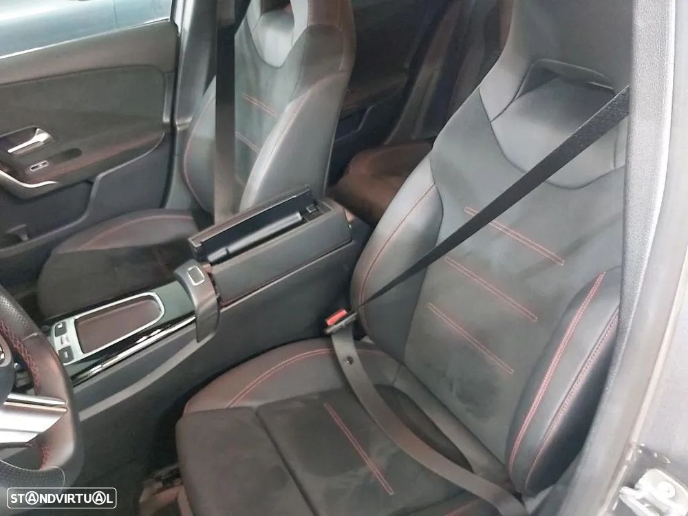 Mercedes-Benz A 250 e - 5