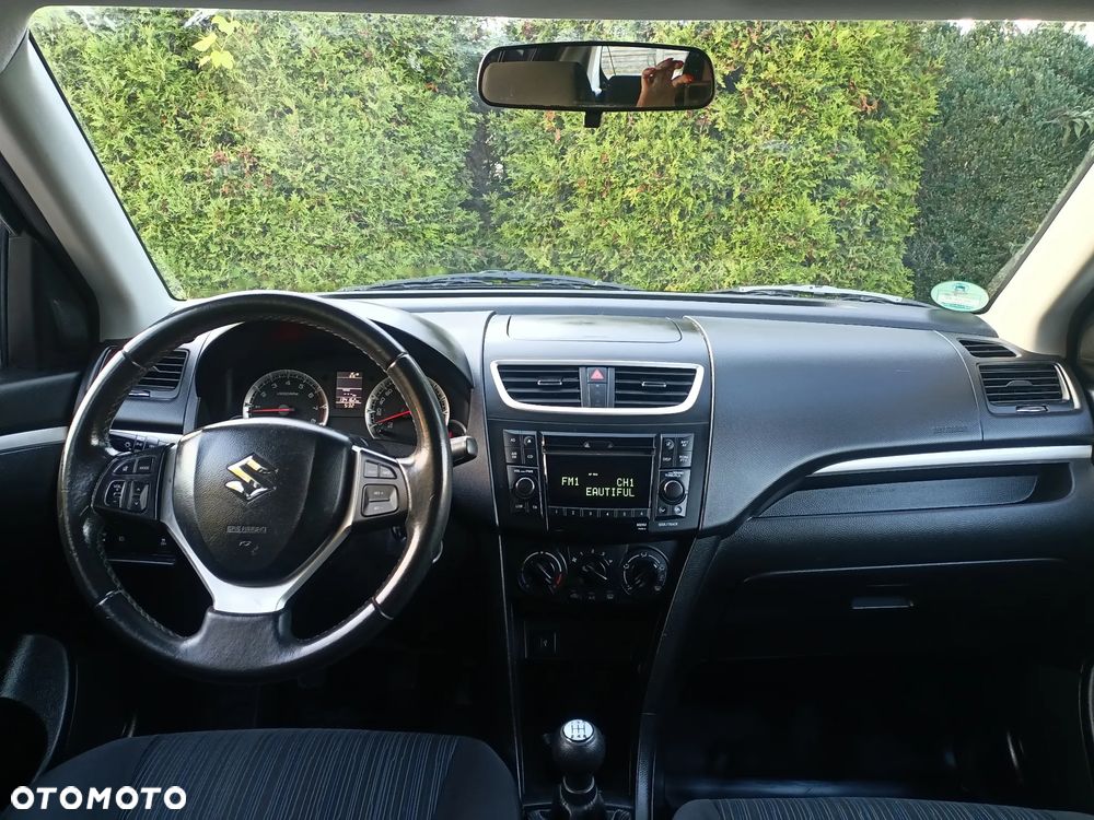 Suzuki Swift - 12