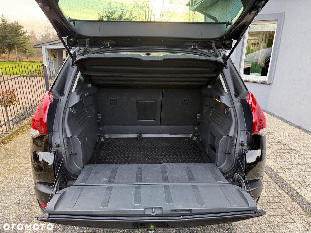 Peugeot 3008 HDi FAP 150 Platinum - 21