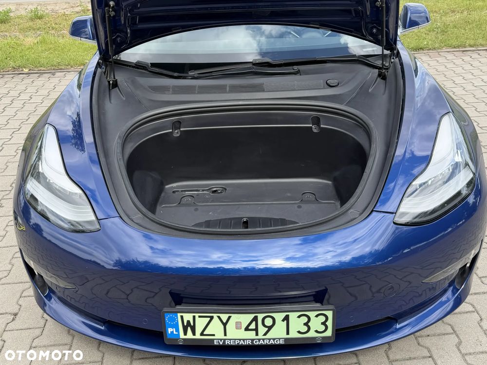Tesla Model 3 Standard Range Plus - 9