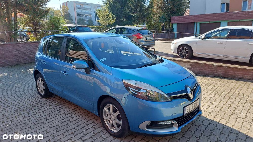 Renault Scenic - 1