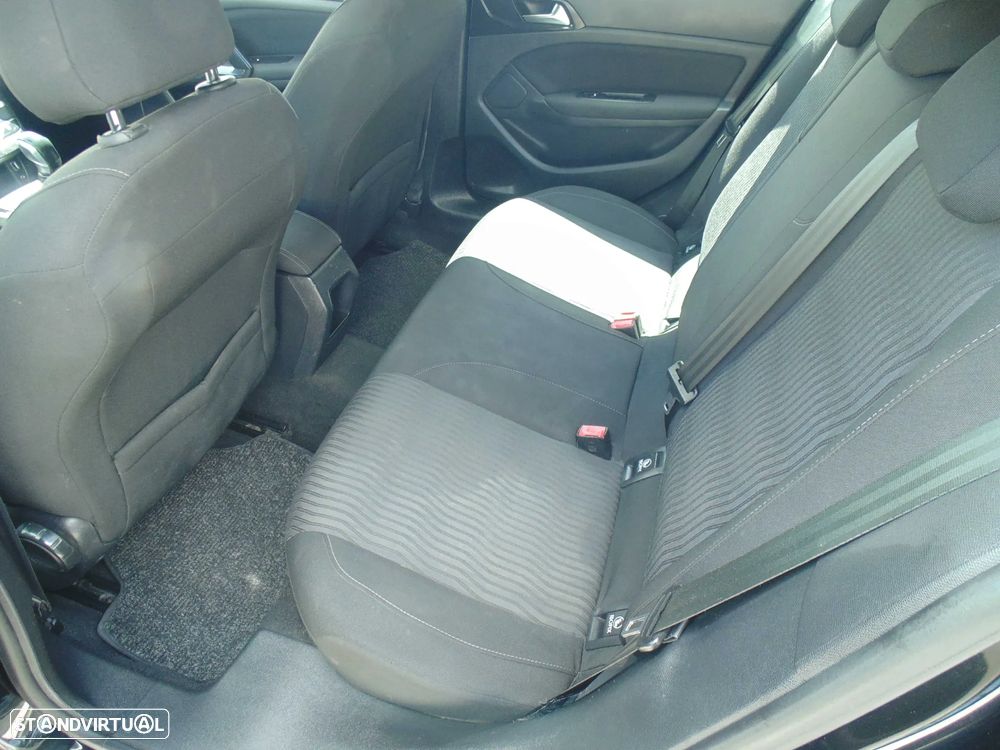 Peugeot 308 1.6 HDi Active - 21