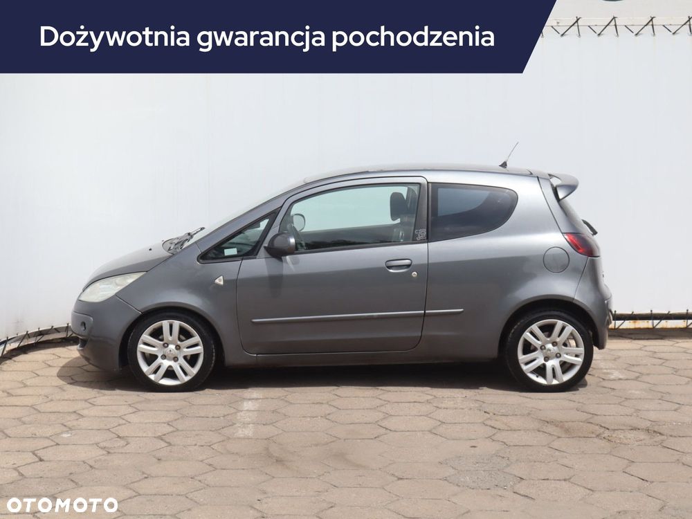 Mitsubishi Colt - 4