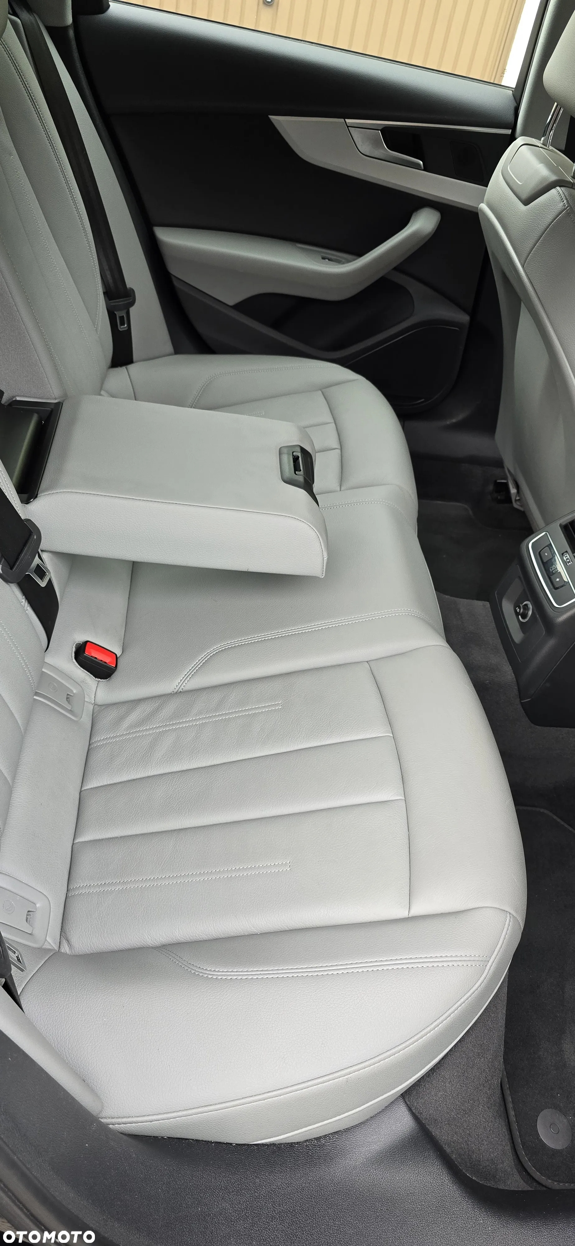 Audi A4 Avant 40 TDI S tronic quattro - 29