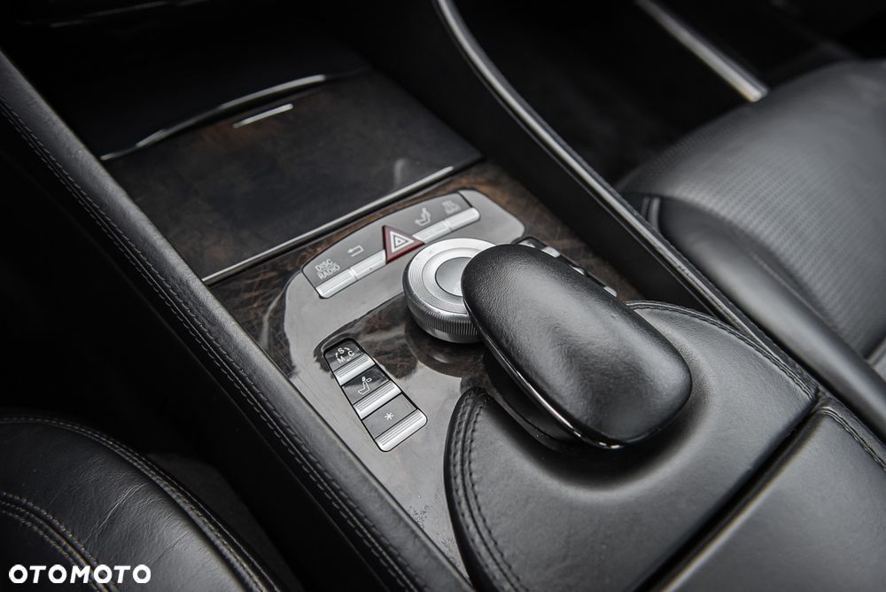Mercedes-Benz CL 63 AMG 7G-TRONIC - 10