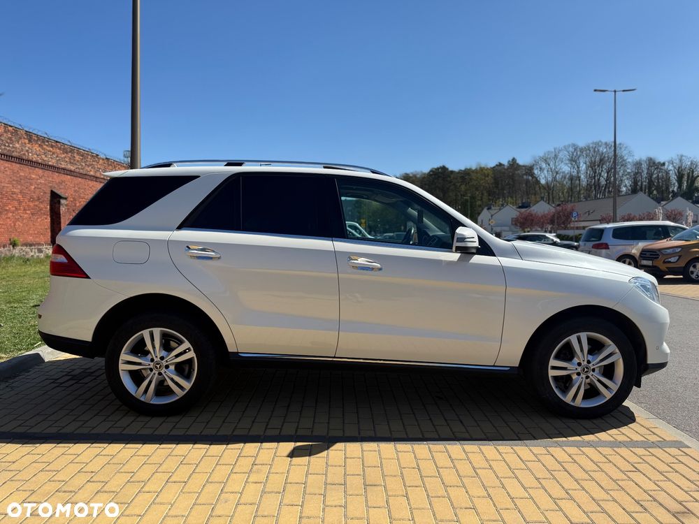 Mercedes-Benz ML 350 BlueTEC 4MATIC 7G-TRONIC - 4