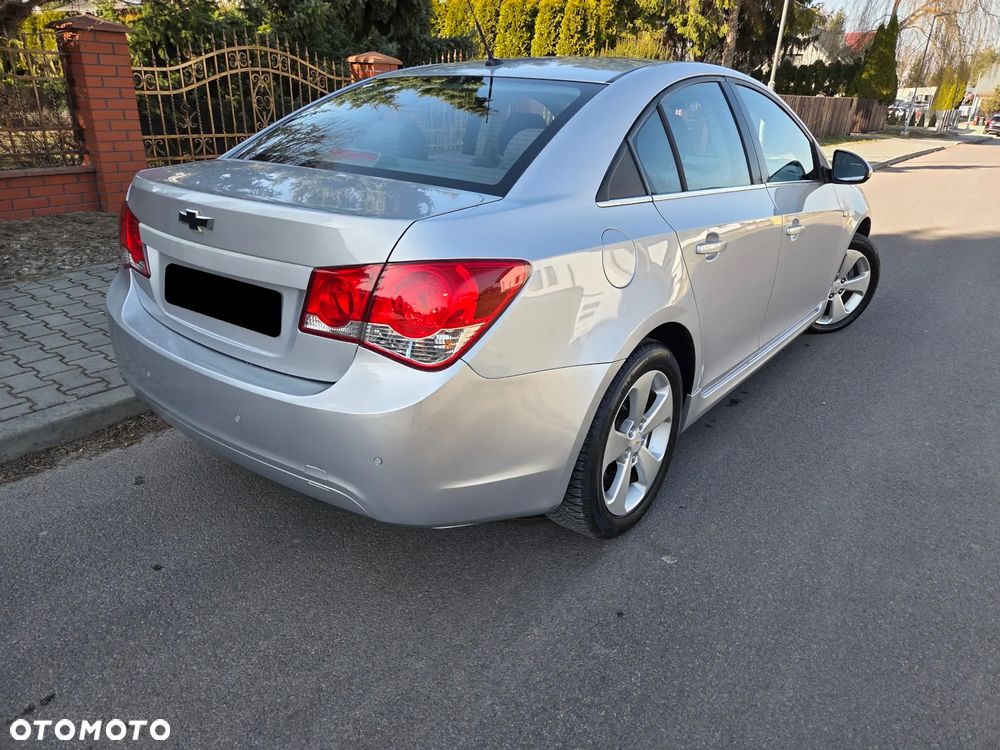 Chevrolet Cruze 2.0 LT - 4