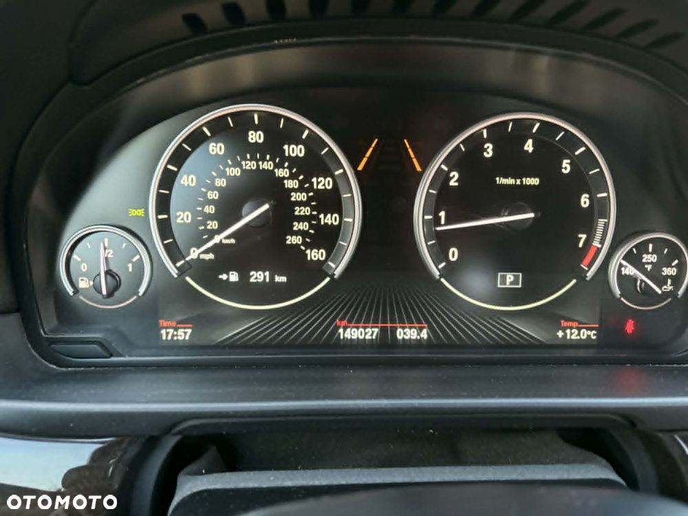 BMW Seria 5 535i xDrive Sport-Aut Luxury Line - 10