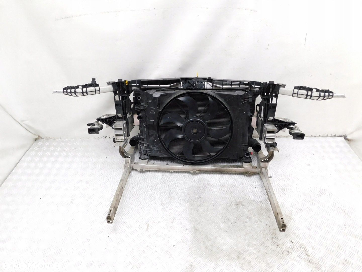 PAS PRZEDNI / WZMOCNIENIE / CHŁODNICE komplet MERCEDES CLA W117 C117 X117 - 5