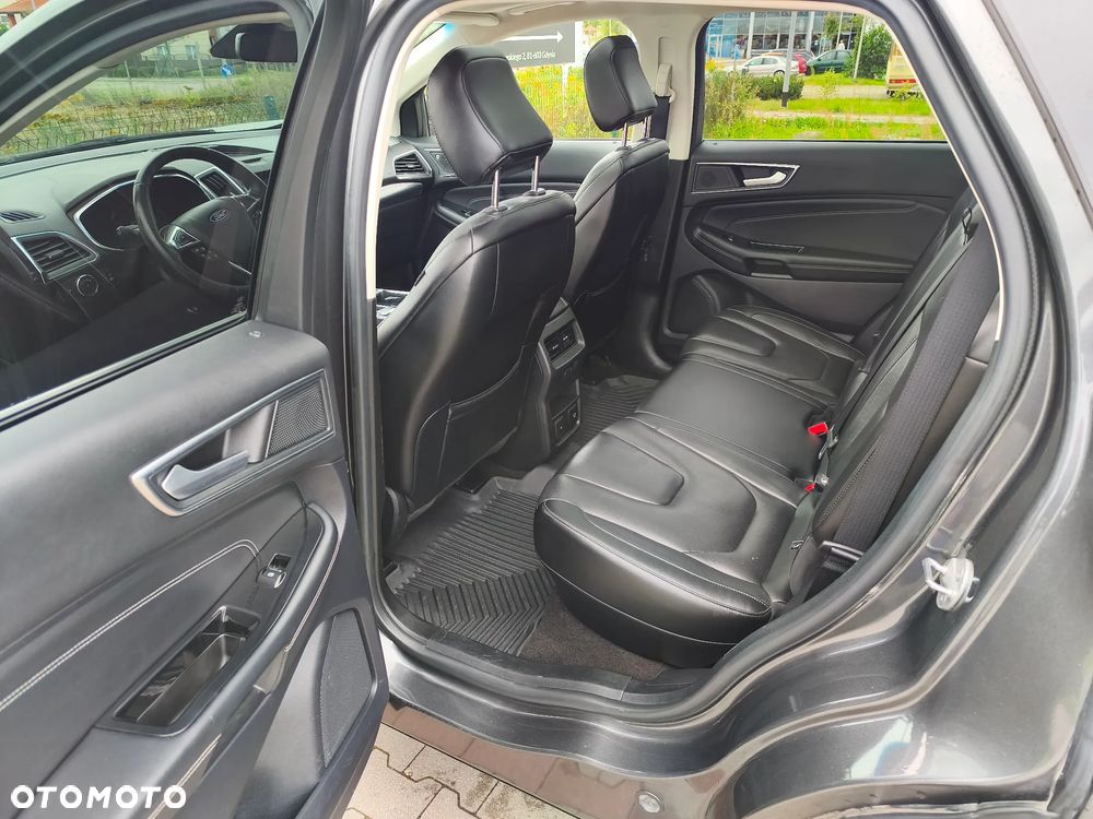 Ford Edge - 7