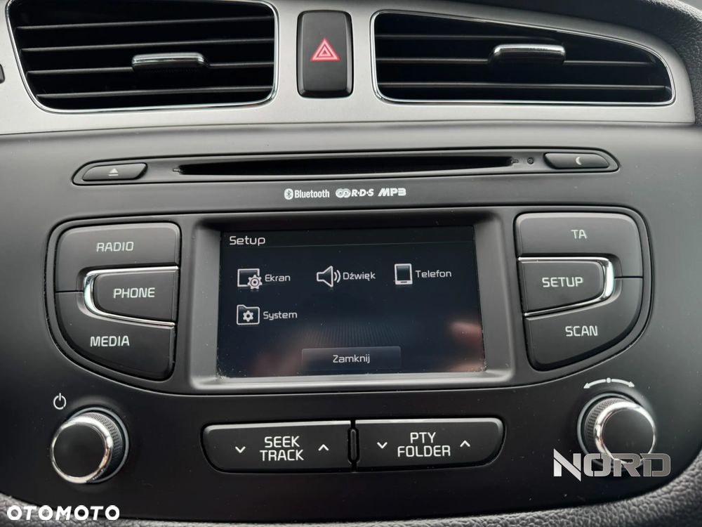Kia Ceed 1.6 CRDi M - 27