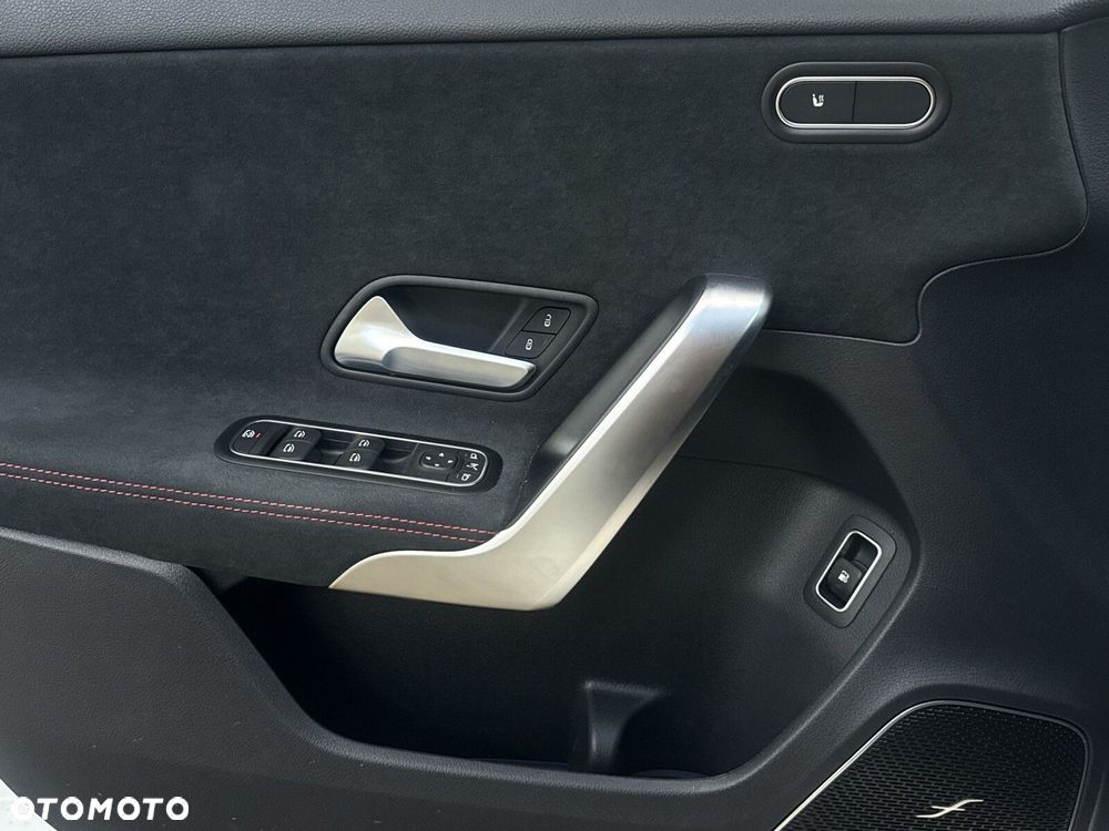 Mercedes-Benz Klasa A - 21