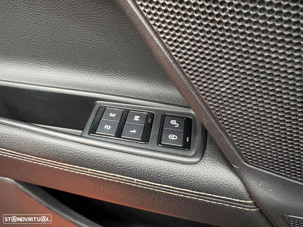 Jaguar XE 20d Aut. R-Sport - 52