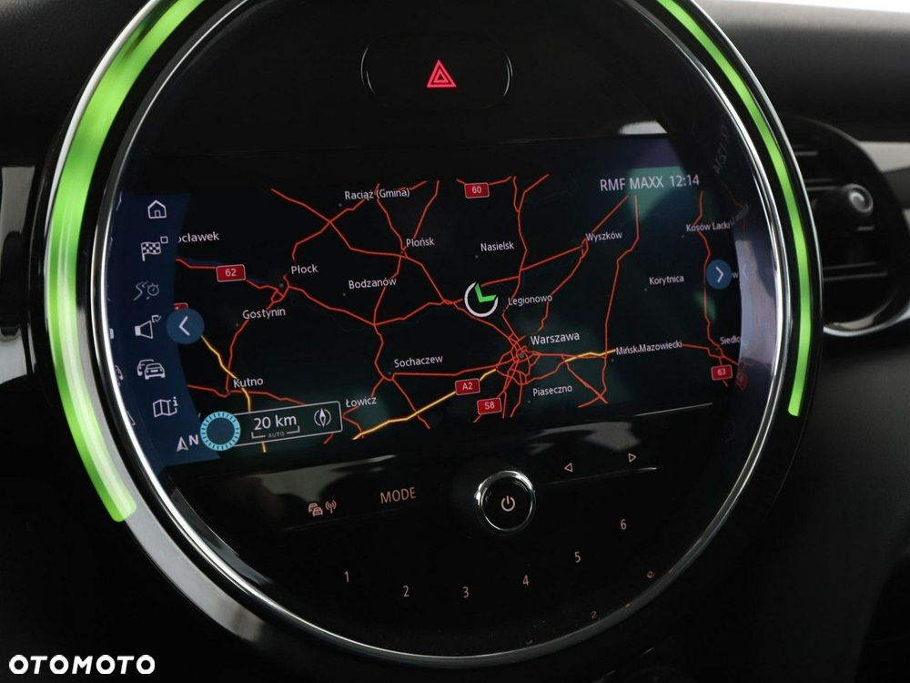 MINI Cooper Essential Trim - 24