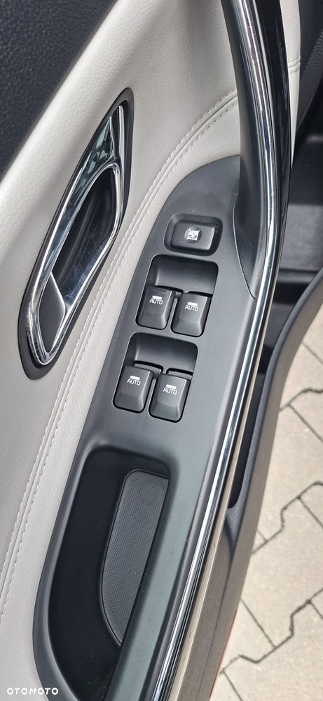 Kia Ceed 1.6 GDI L DCT - 25