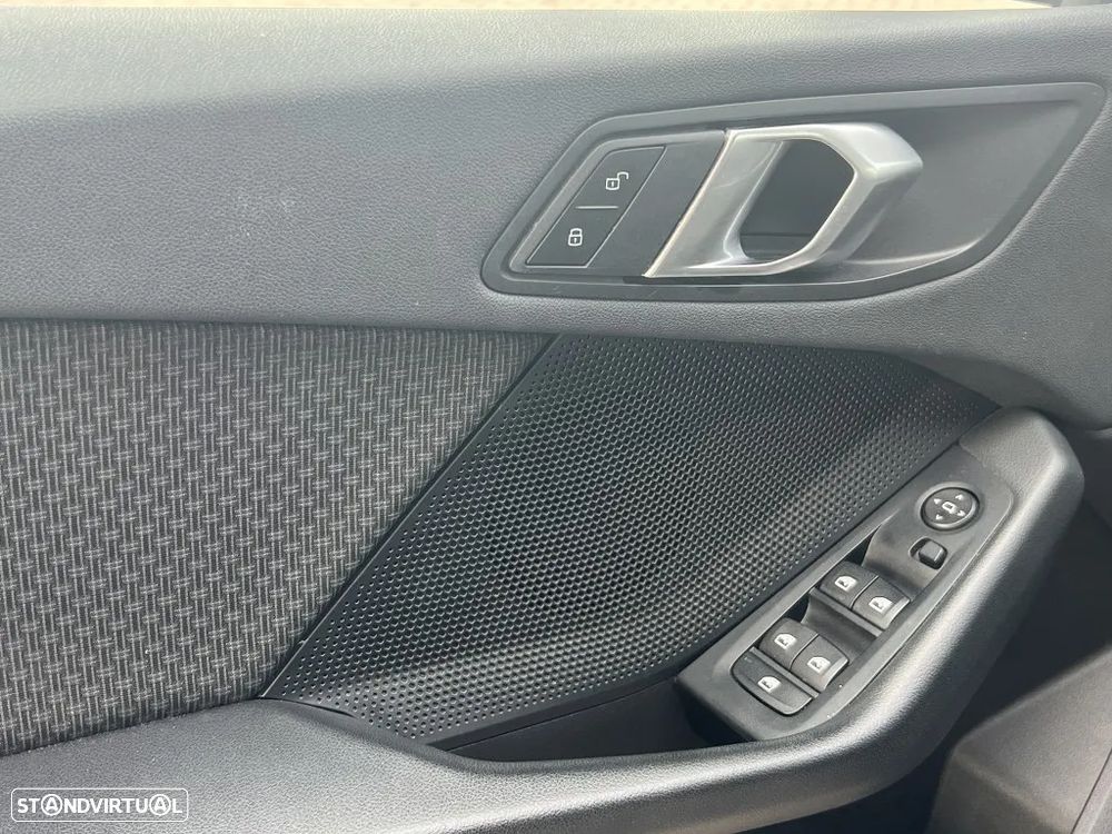 BMW 116 d Corporate Edition Auto - 4