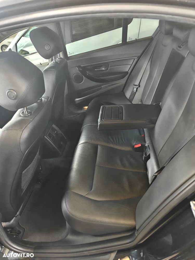 BMW Seria 3 330e iPerformance Advantage - 6