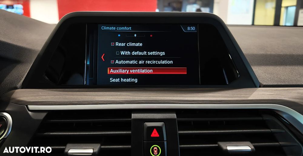 BMW X3 xDrive20i AT Advantage - 30