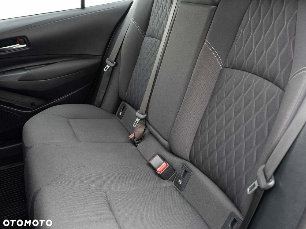 Toyota Corolla 1.5 Comfort - 24