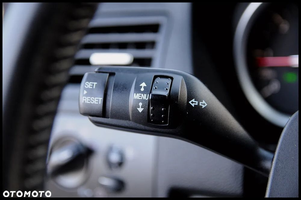 Ford Kuga 2.0 TDCi Titanium - 8