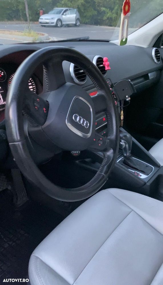 Audi A3 3-portiere 1.4 TFSI S tronic Attraction - 3