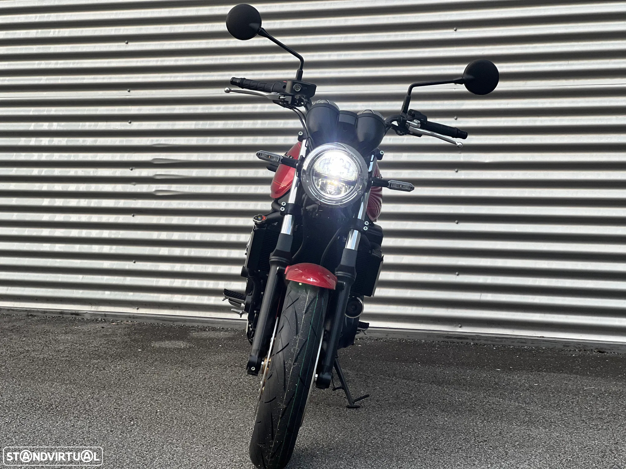 Kawasaki Z Z650RS - 8