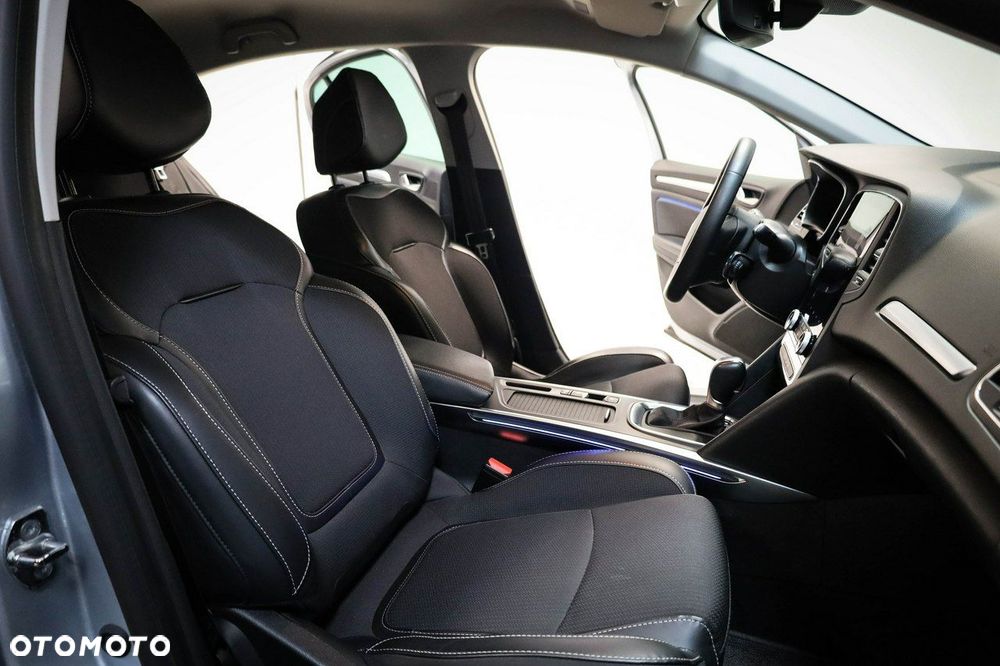 Renault Megane 1.3 TCe FAP Intens EDC - 25