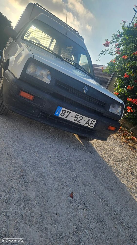 Renault Express - 3