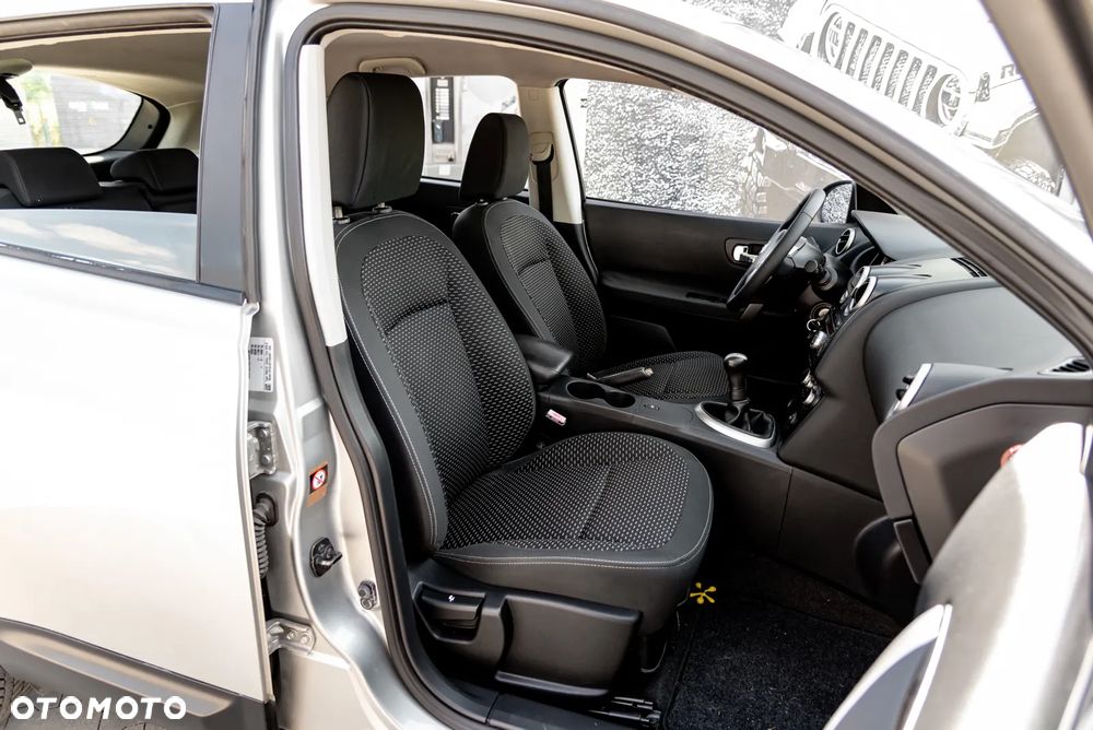 Nissan Qashqai 1.6 Acenta - 23