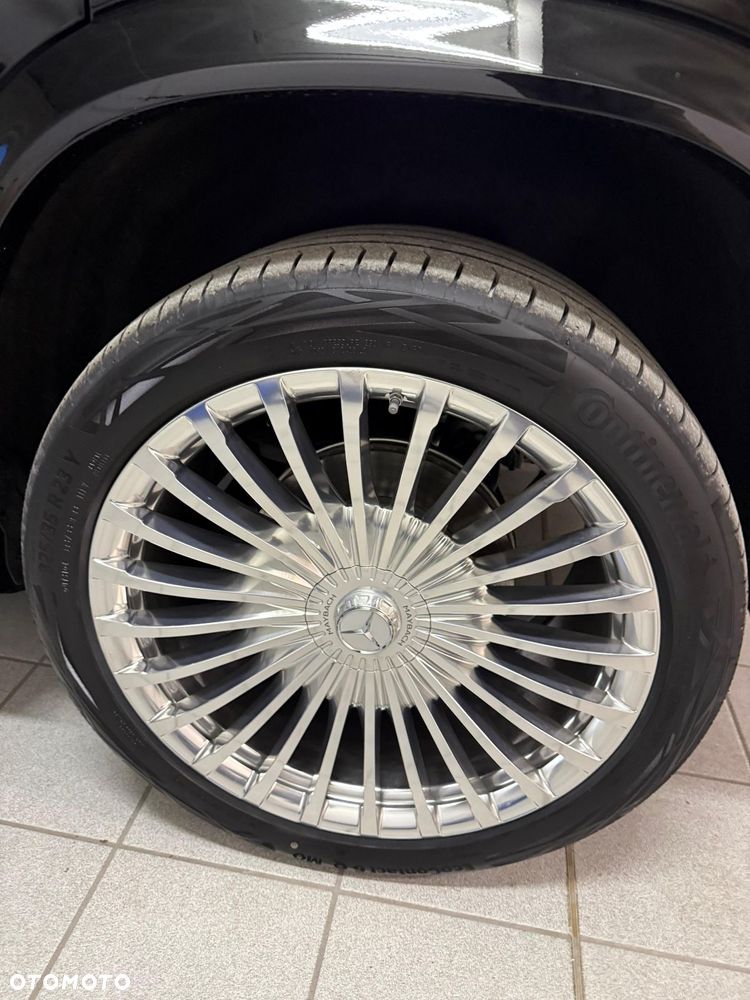 Mercedes-Benz Maybach GLS - 11
