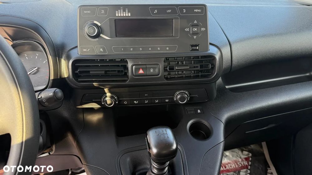 Toyota Proace City Verso Long 1.5 D-4D Family - 9
