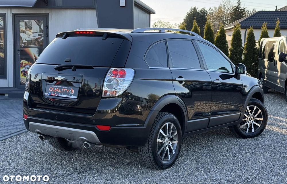 Chevrolet Captiva 3.0 4WD LTZ - 9